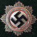 Hitler y sus símbolos masónicos